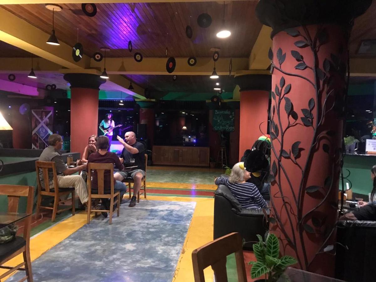 Lake Arenal Brewery & Hotel Tilarán Eksteriør billede